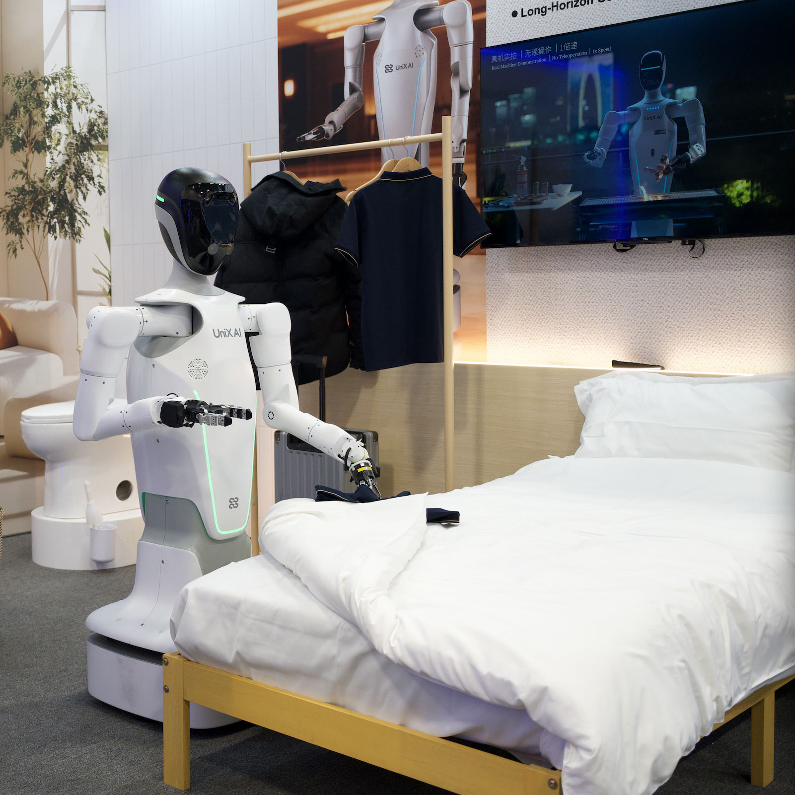 Unix AI Wanda 2.0 Intelligent Wheeled Humanoid Robot Customizable AI Robot for Home Companionship