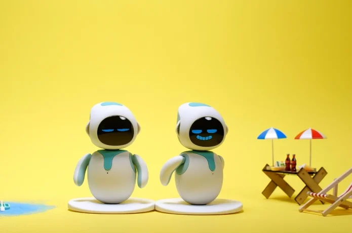 Eilik- Emotional Robot Companion for Elderly Teens Quiet Operation (<30dB) 5-Day Battery